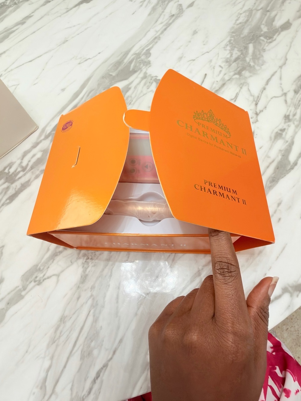 Harman Charmant II Orange Premium Box with Black Logo - Picture 8 of 14